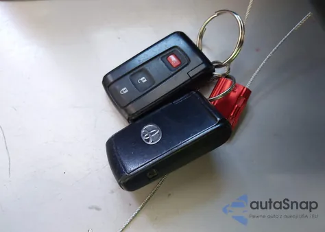 2008 Toyota Prius Touring из США, поврежденный, VIN JTDKB20U383324281